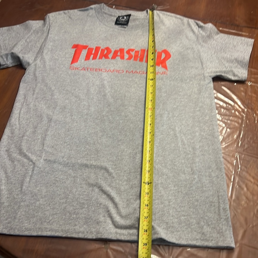 Thrasher skateboard magazine Gray T-Shirt unisex NWOT size medium - Picture 3 of 5